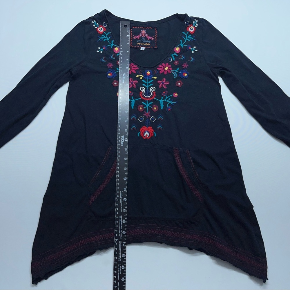 Johnny Was Black Embroidered Floral V-Neck Top Womens Small Long Sleeve Cotton - Picture 11 of 14